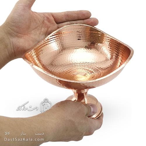 شکلات خوری مسی پایه دار زنجان مدل سه گوش 19سانتی کد AH-24