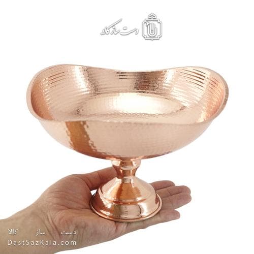 آجیل خوری مسی پایه دار زنجان مدل سه گوش 22 سانتی کد AH-26