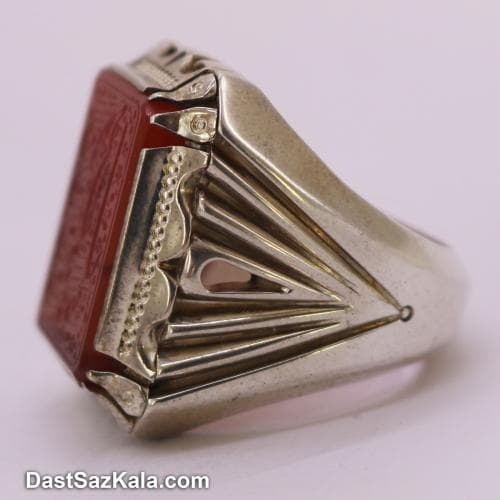 انگشتر مردانه عقیق سرخ خط دار با رکاب شیخ احمد تک اشک RN-40