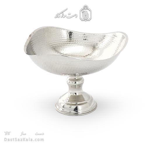 شکلات خوری مسی پایه دار سفید مدل سه گوش 19 سانتی کد AH-28