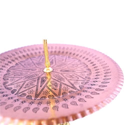 شیرینی خوری مسی دو طبقه پایه دار و طرح دار کد SHH-69